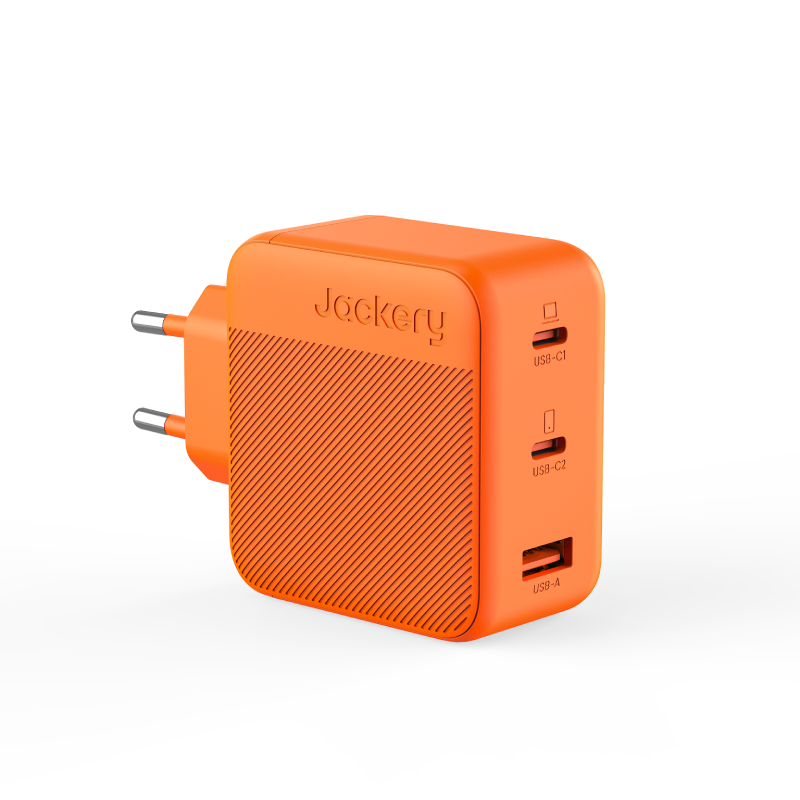 Jackery 102W GaN 3-Port Fast Charger