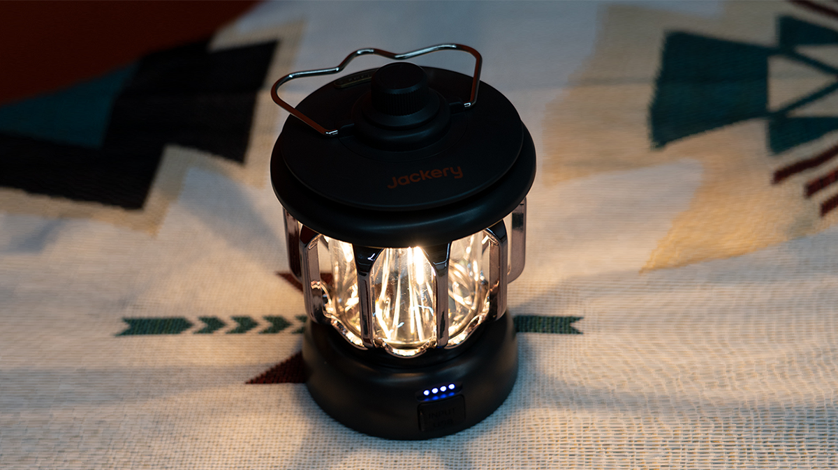 Jackery Retro Lamp