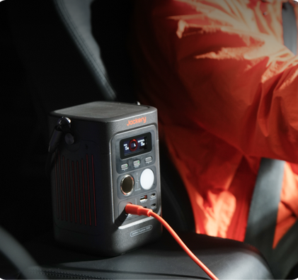 Jackery Explorer 300D — Від автомобіля 12 В