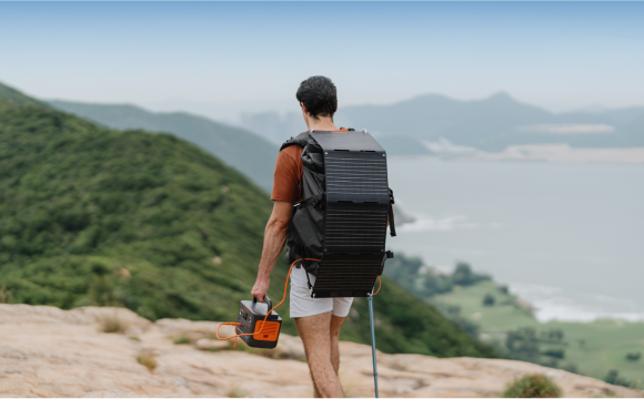 JackeryExplorer100PlusとSolarSaga40mini Jackery SolarSaga 40W Mini Solar Panel